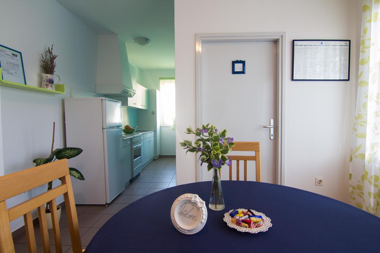 Appartement Elida à Krk Town Extérieur photo